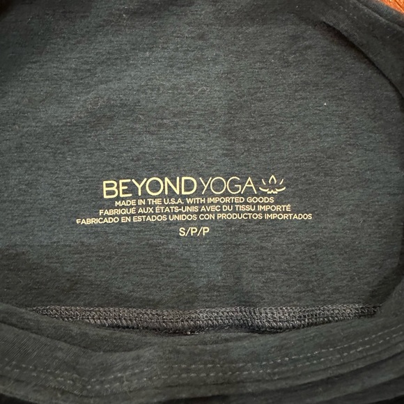 Beyond Yoga Spacedye Shine On High Waisted Midi Legging - Small - Picture 5 of 6